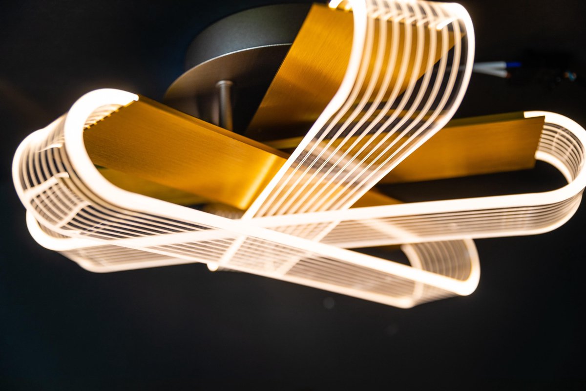ETH Deckenleuchte Stripes LED | Gold/Transparent