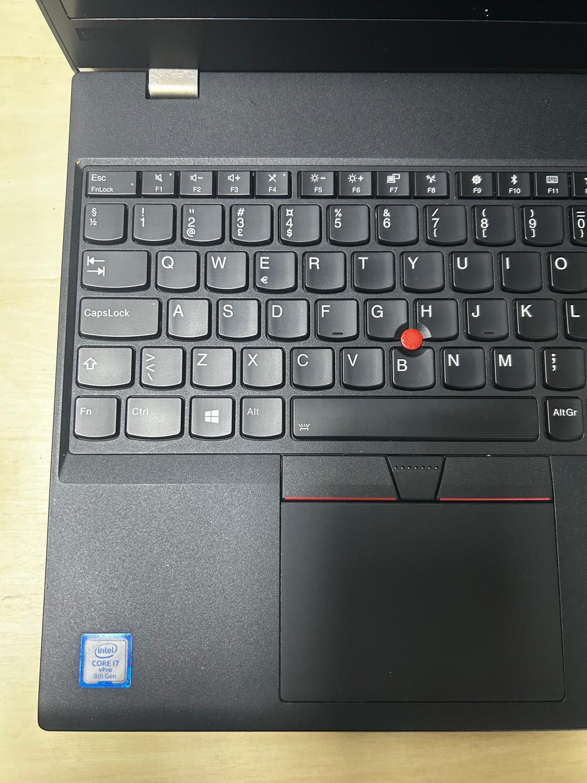 LENOVO Thinkpad T580 Intel Core i7-8650U 16 GB RAM 500 GB M.2 SSD 15'' Notebook