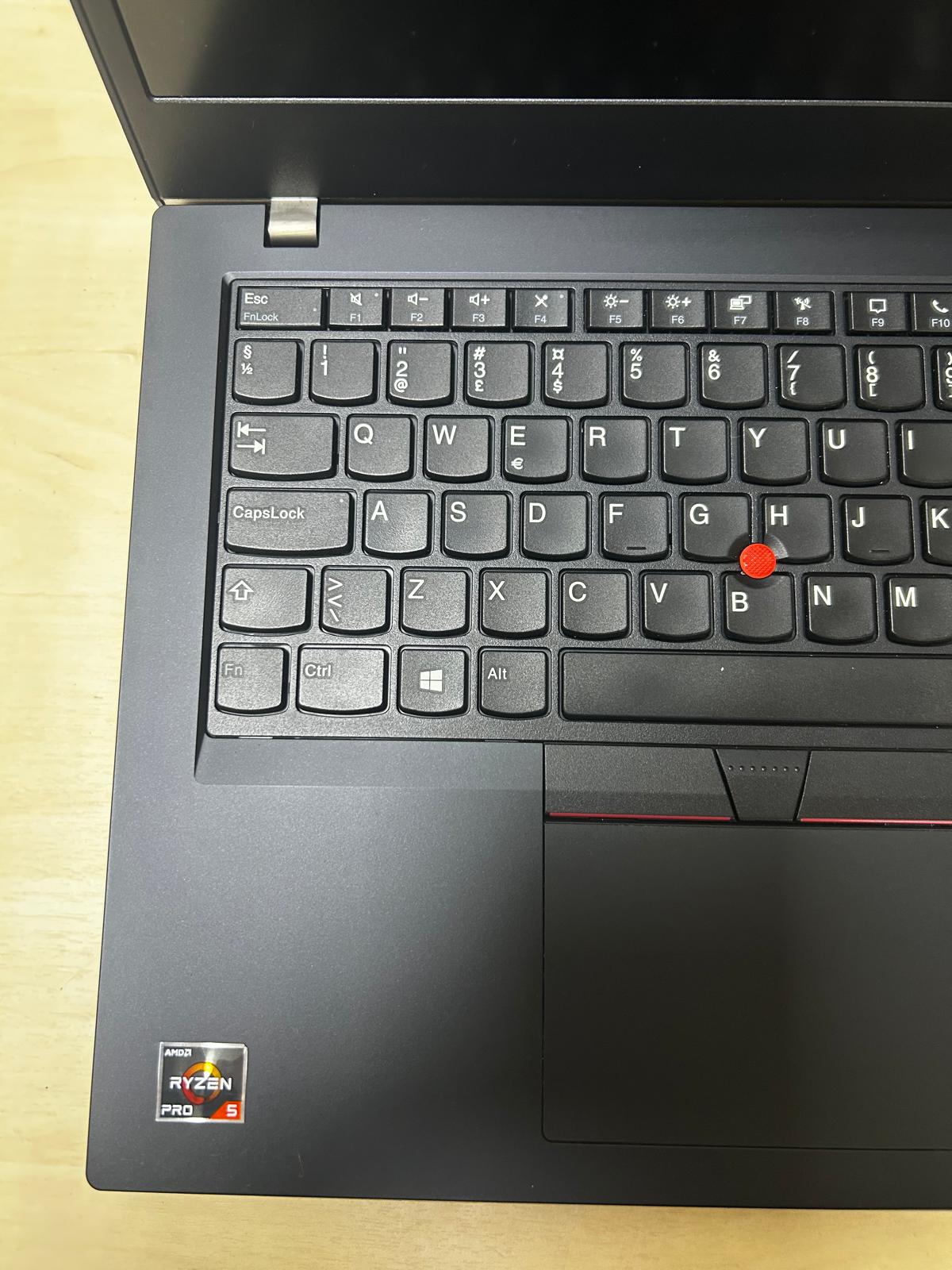 LENOVO Thinkpad L14 AMD Ryzen 5 PRO 4650U 8 GB RAM 256 GB 14''Notebook