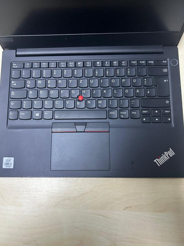 LENOVO E14 Intel i5 10210U 10. Gen 8 GB RAM 256 GB M.2 SSD 14'' Notebook