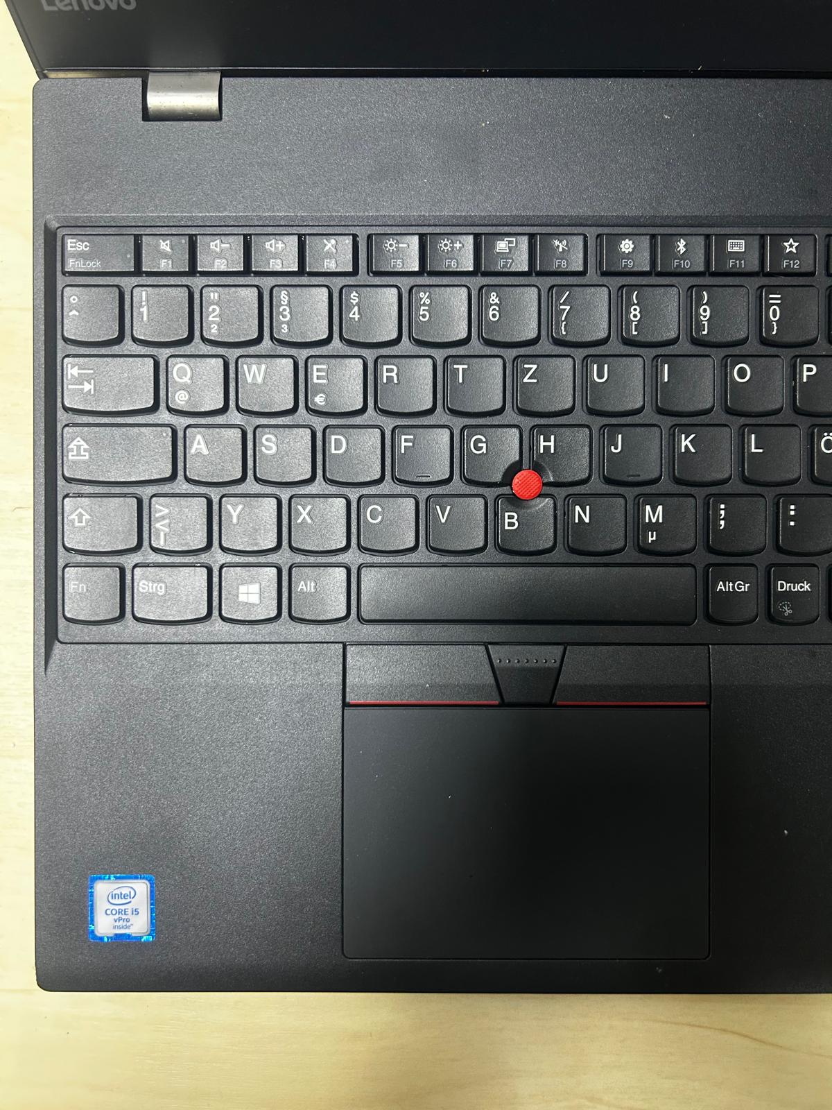 LENOVO Thinkpad T570 Intel i5 6300U 6.Gen. 8 GB RAM 256 GB SSD 15.6'' Notebook