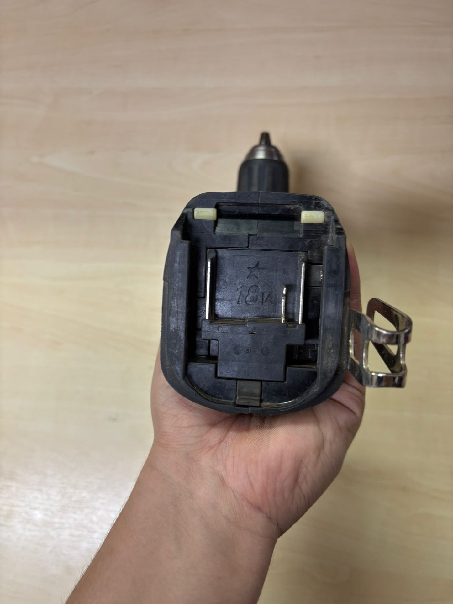 Makita DHP484ZB Black Edition - Akku Schlagbohrschrauber 18 V GEBRAUCHT