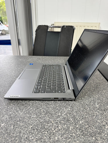 Lenovo Thinkbook 14 G2ITL 11th Gen Intel(R) Core(TM) i5-1135G7 @ 2.40GHz 1400 MHz 8GB RAM 256 SSD