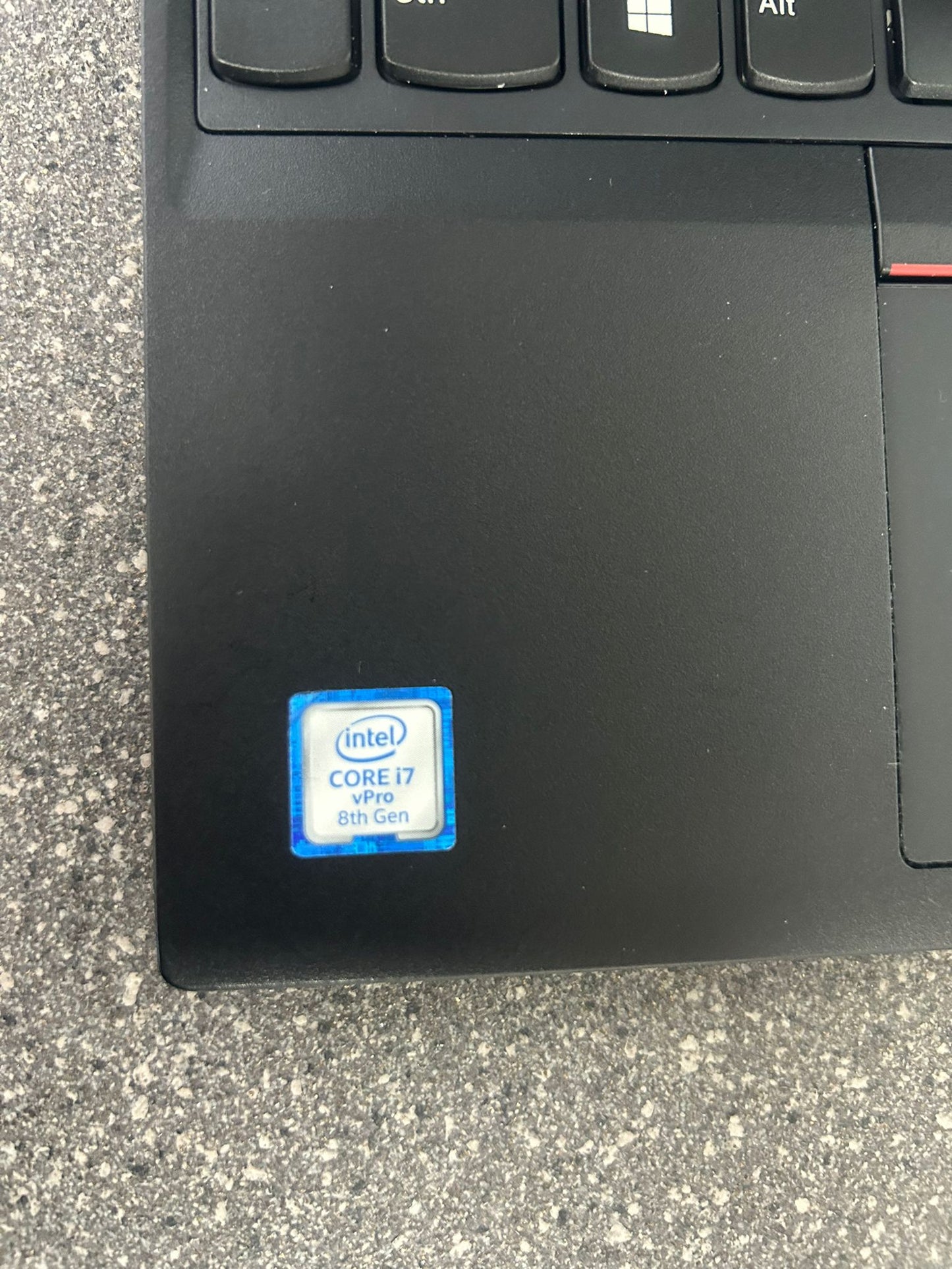Lenovo Thinkpad T580 Intel Core 15'' 16GB 500G i7-8650U CPU @ 1.90GHz 1800 MHz