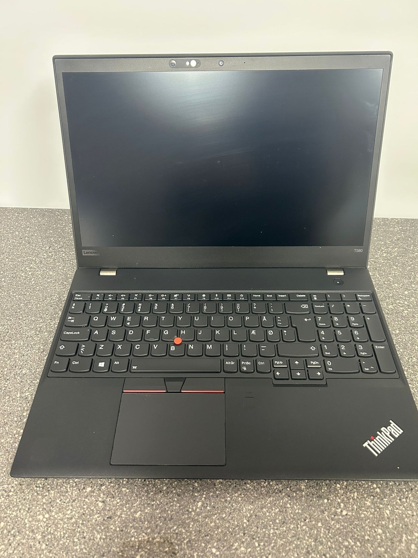 Lenovo Thinkpad T580 Intel Core 15'' 16GB 500G i7-8650U CPU @ 1.90GHz 1800 MHz