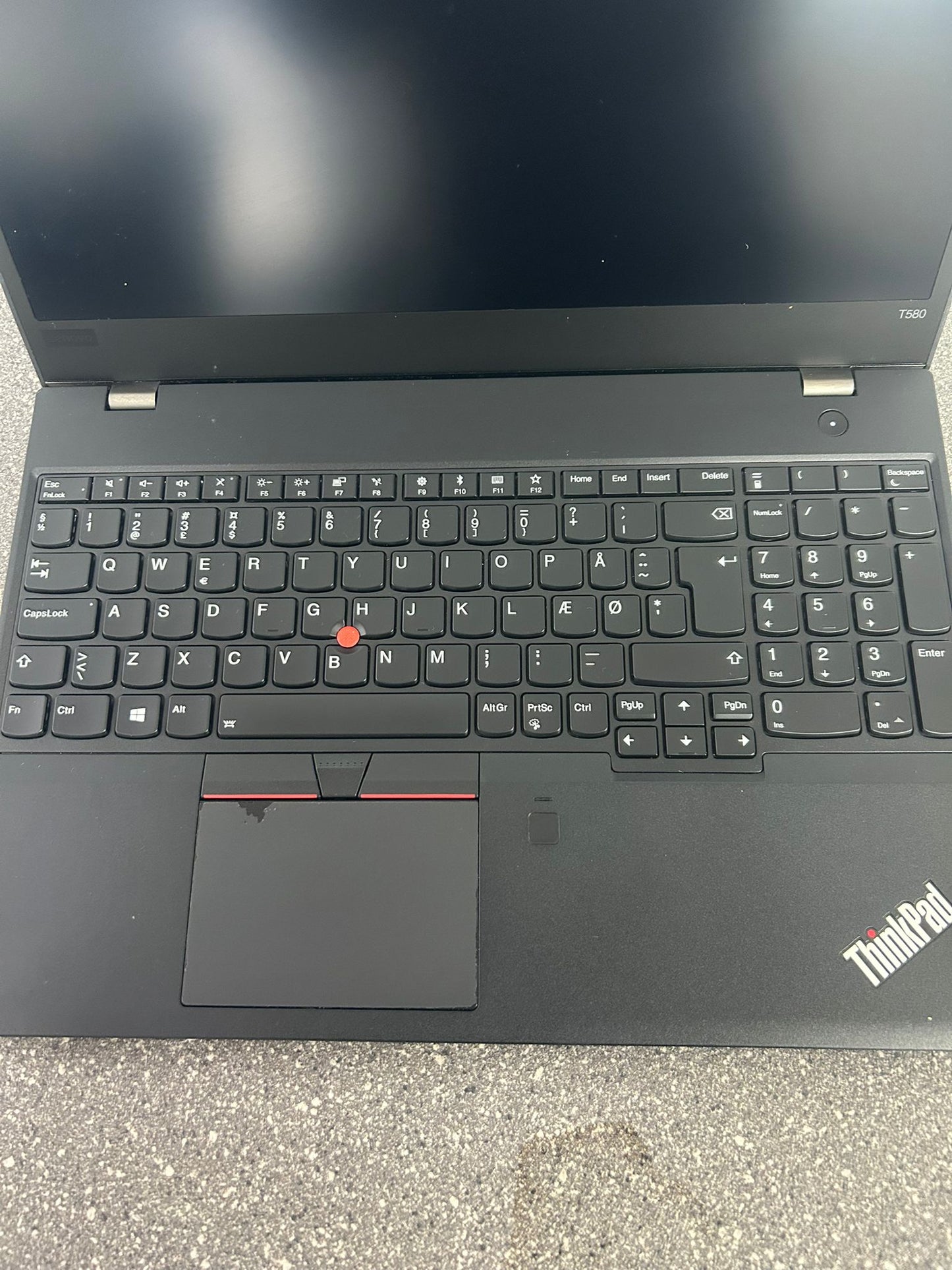 Lenovo Thinkpad T580 Intel Core 15'' 16GB 500G i7-8650U CPU @ 1.90GHz 1800 MHz