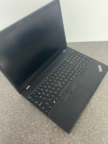 Lenovo Thinkpad T580 Intel Core 15'' 16GB 500G i7-8650U CPU @ 1.90GHz 1800 MHz