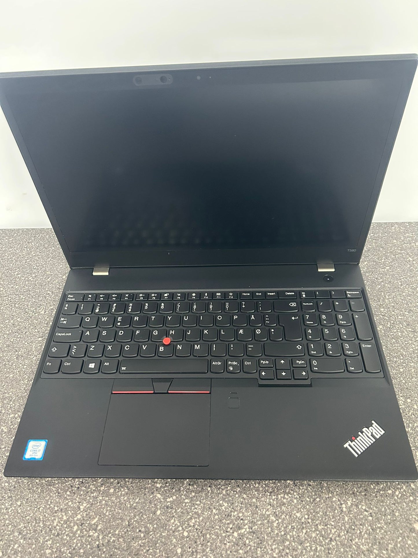 Lenovo Thinkpad T580 Intel Core 15'' 16GB 512G i7-8650U CPU @ 1.90GHz 1800 MHz