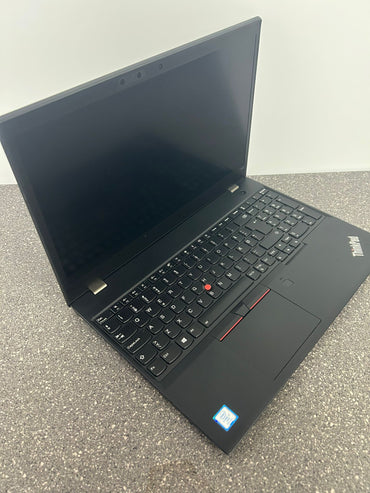 Lenovo Thinkpad T580 Intel Core 15'' 16GB 512G i7-8650U CPU @ 1.90GHz 1800 MHz
