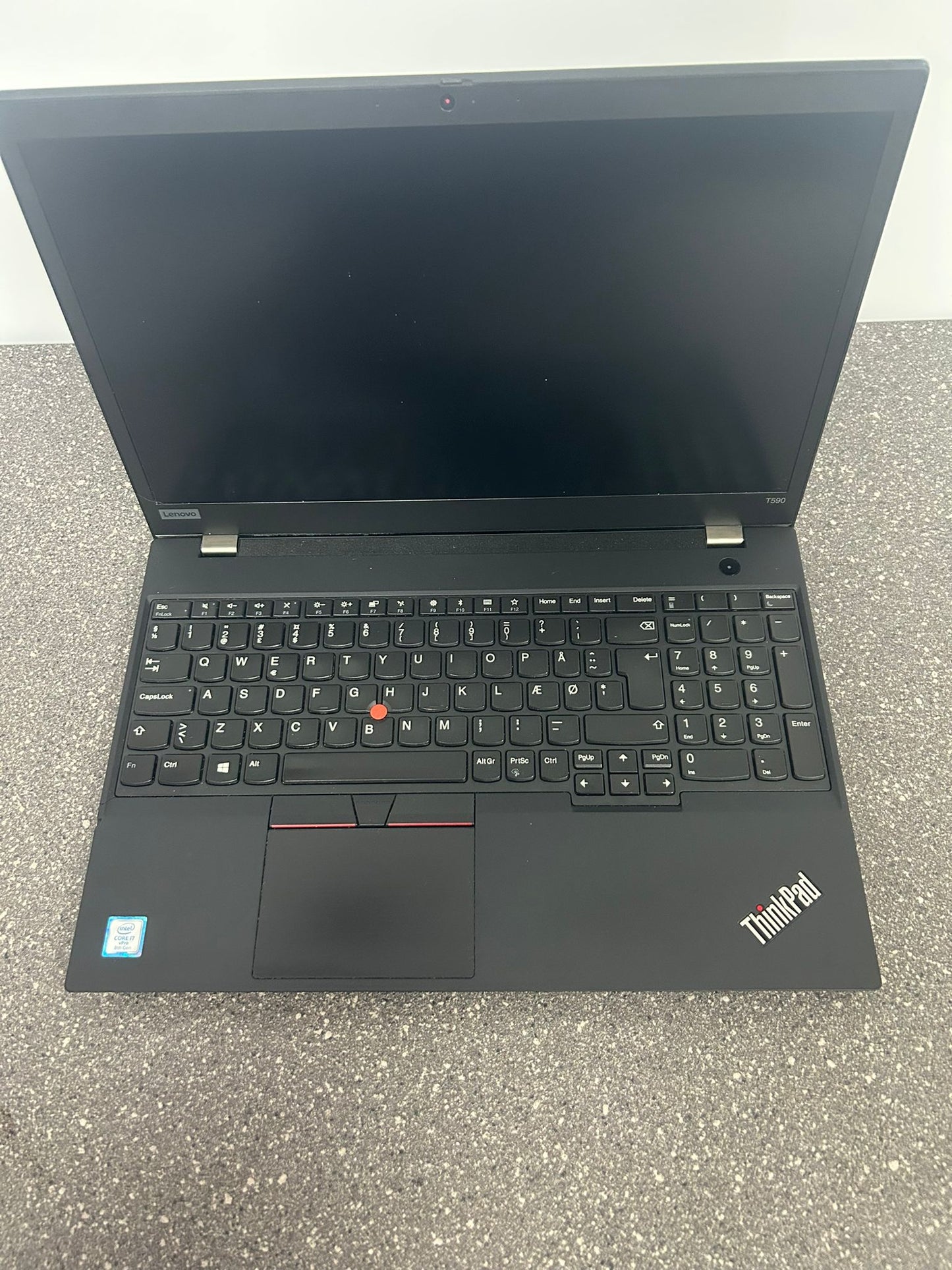 Lenovo Thinkpad T590 Intel Core 15.6'' 16GB 500G i7-8665U CPU @ 1.90GHz 1800 MHz