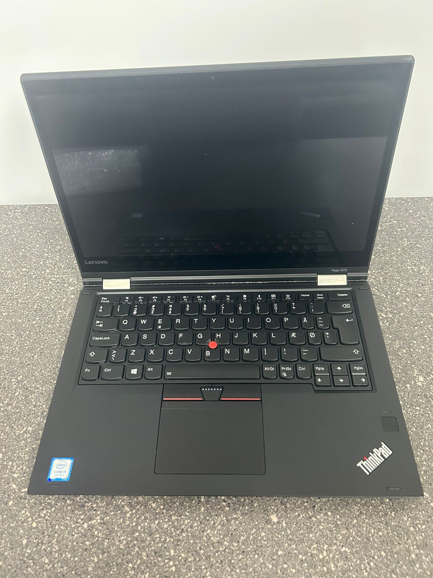 Lenovo Thinkpad Yoga370 Intel Core 13.3'' 8GB 256G i5-7200U CPU @ 1.90GHz 1800 MHz