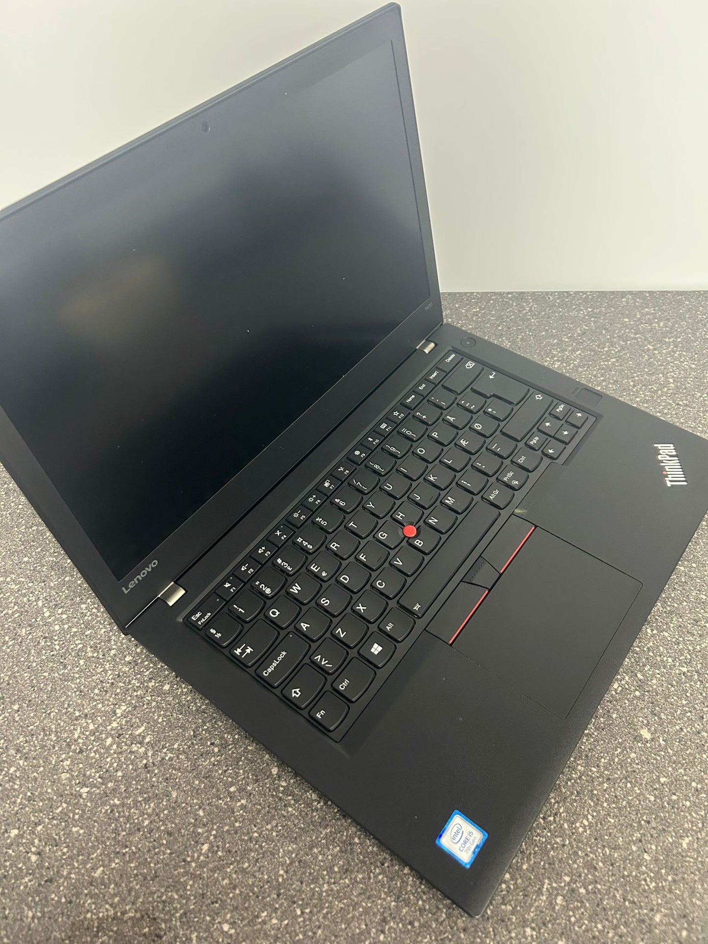 Lenovo Thinkpad T470 Intel Core 14'' 8GB 256G i5-7200U CPU @ 1.90GHz 1800 MHz
