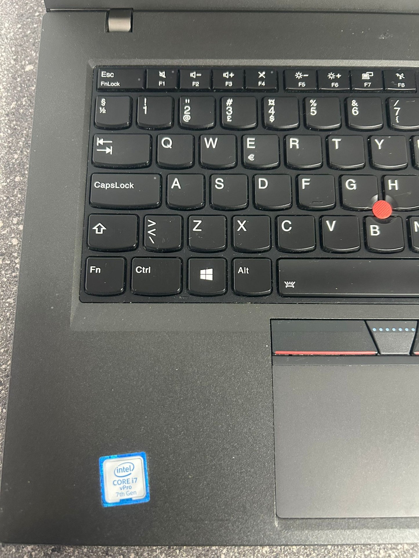 Lenovo Thinkpad T470p Intel Core 14'' 16GB 500G i7-7820HQ CPU @ 1.90GHz 1800 MHz