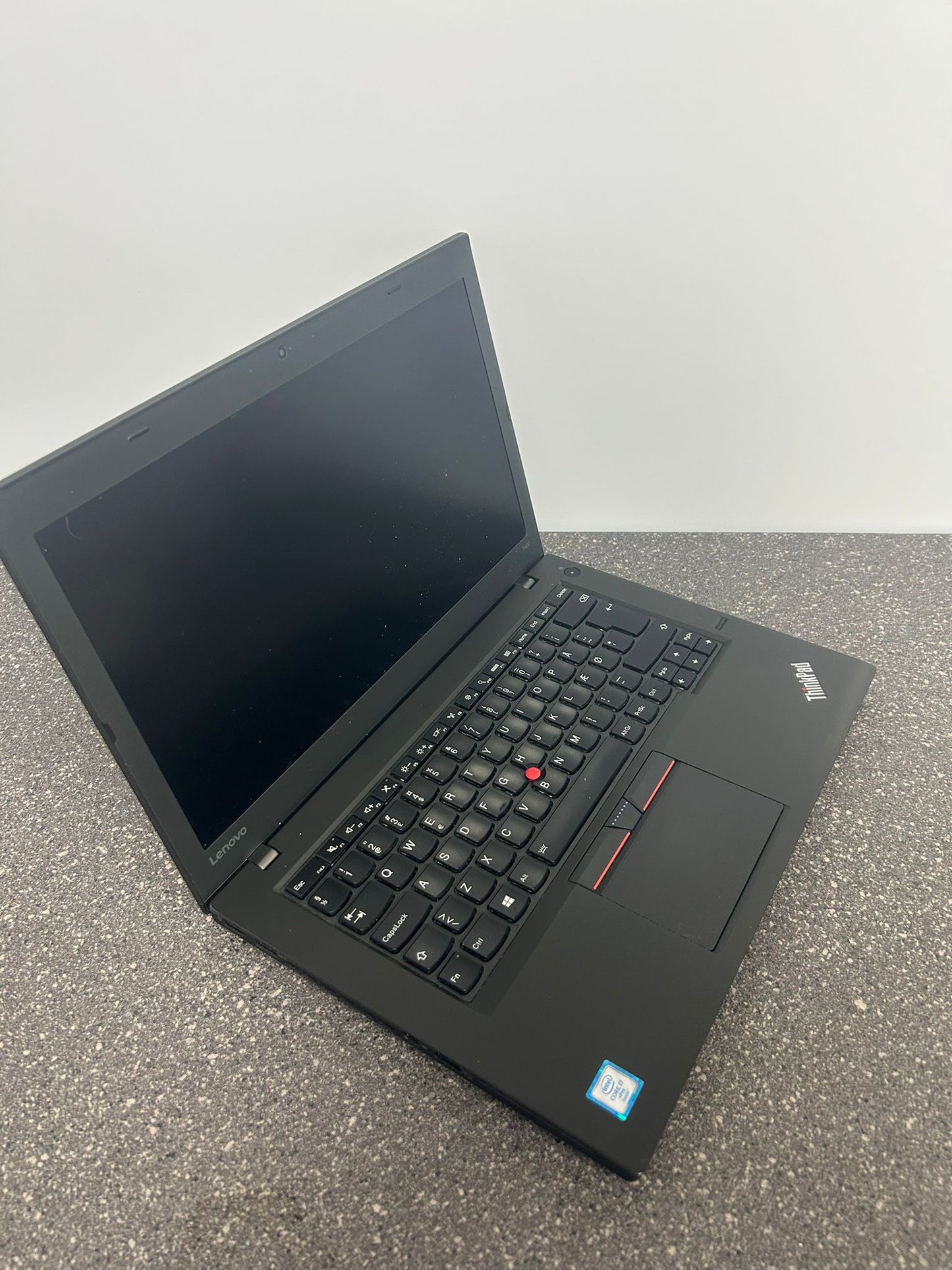 Lenovo Thinkpad T460 Intel Core 14'' 8GB 256G i7-6600U CPU @ 1.90GHz 1800 MHz