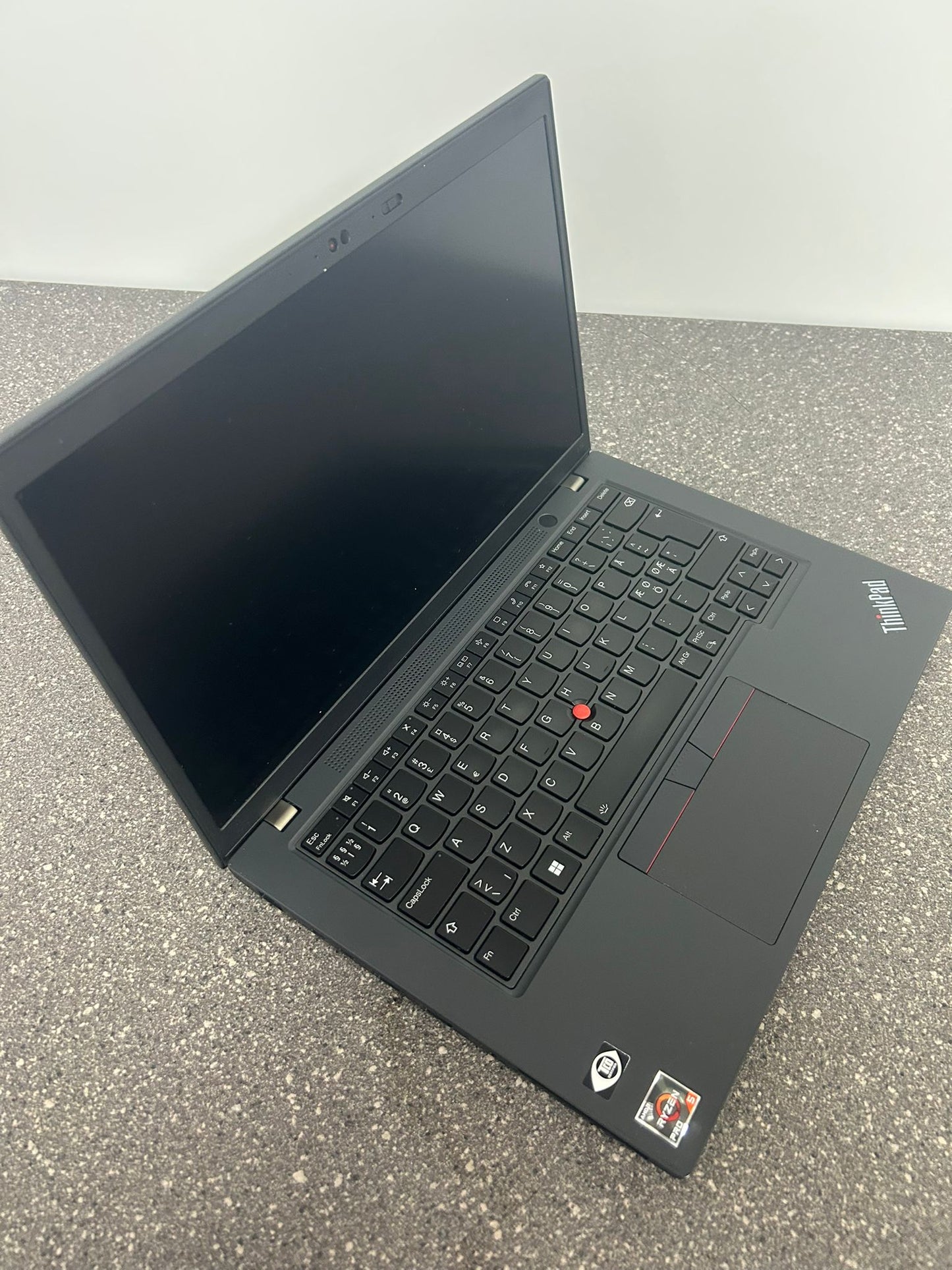 Lenovo Thinkpad L14 14'' AMD Ryzen 5 PRO 5675U 16GB 256G with Radeon Graphics 2.3 GHz