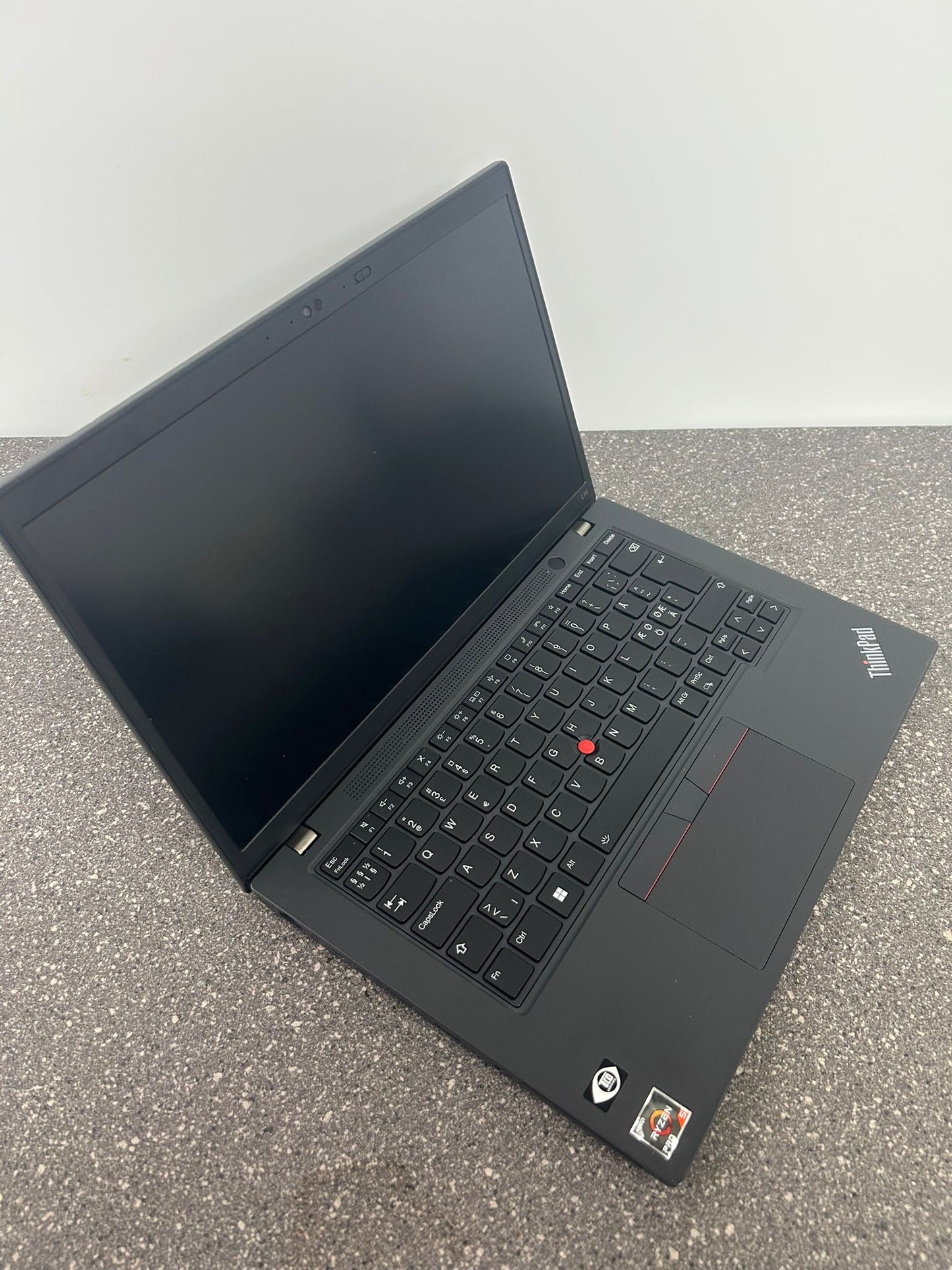 Lenovo Thinkpad L14 14'' AMD Ryzen 5 PRO 5675U 16GB 256G with Radeon Graphics 2.3 GHz