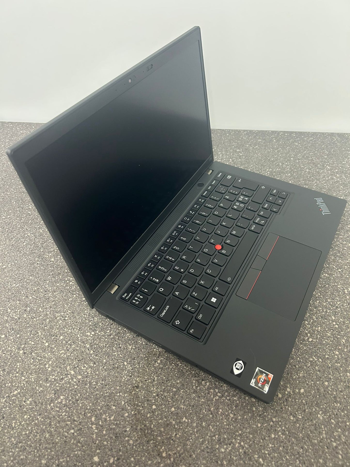 Lenovo Thinkpad L14 14'' AMD Ryzen 5 PRO 5675U 16GB 256G with Radeon Graphics 2.3 GHz