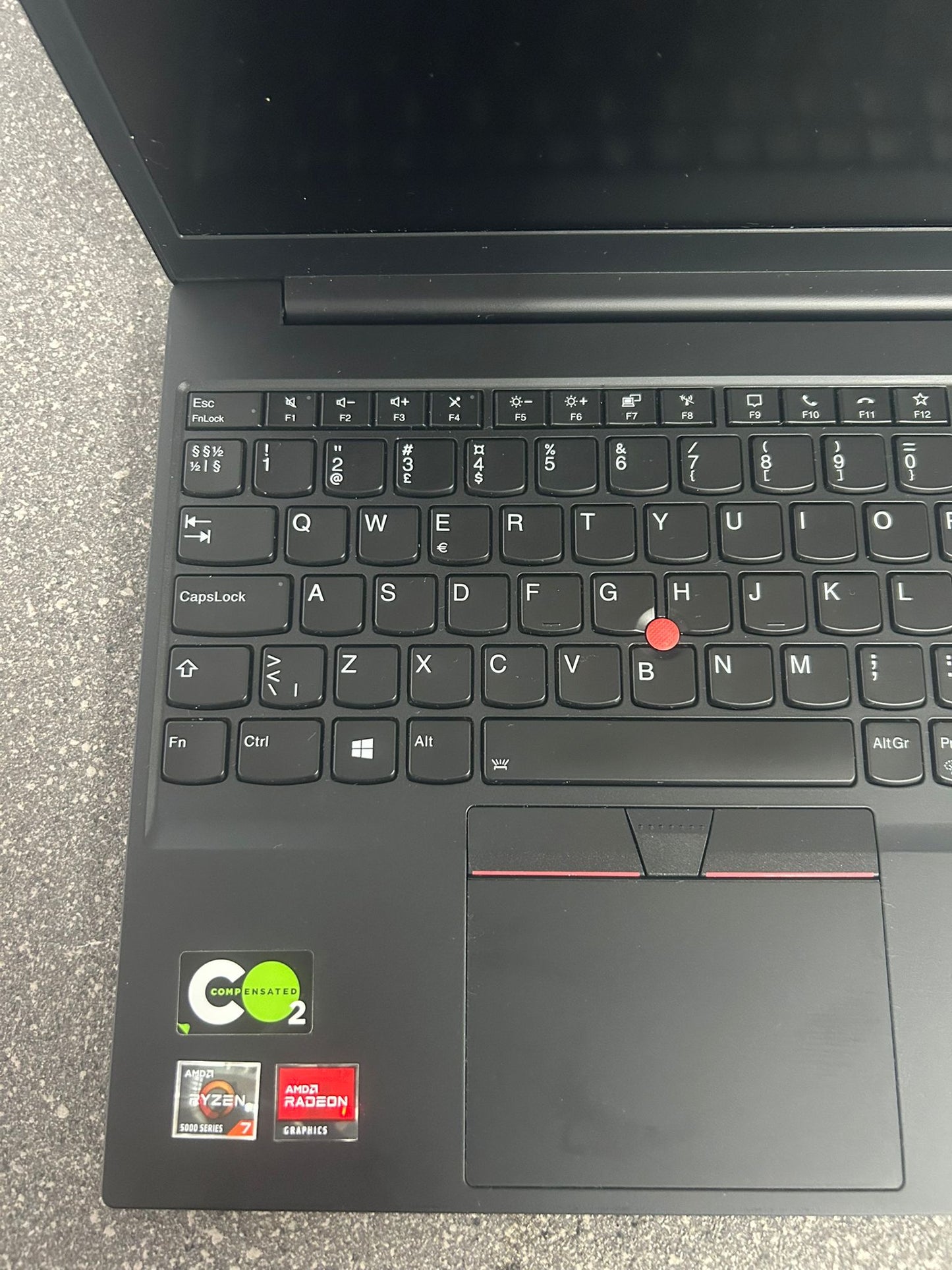Lenovo Thinkpad L15 15'' AMD Ryzen 7 5700U 16GB 256G with Radeon Graphics 1800 MHz