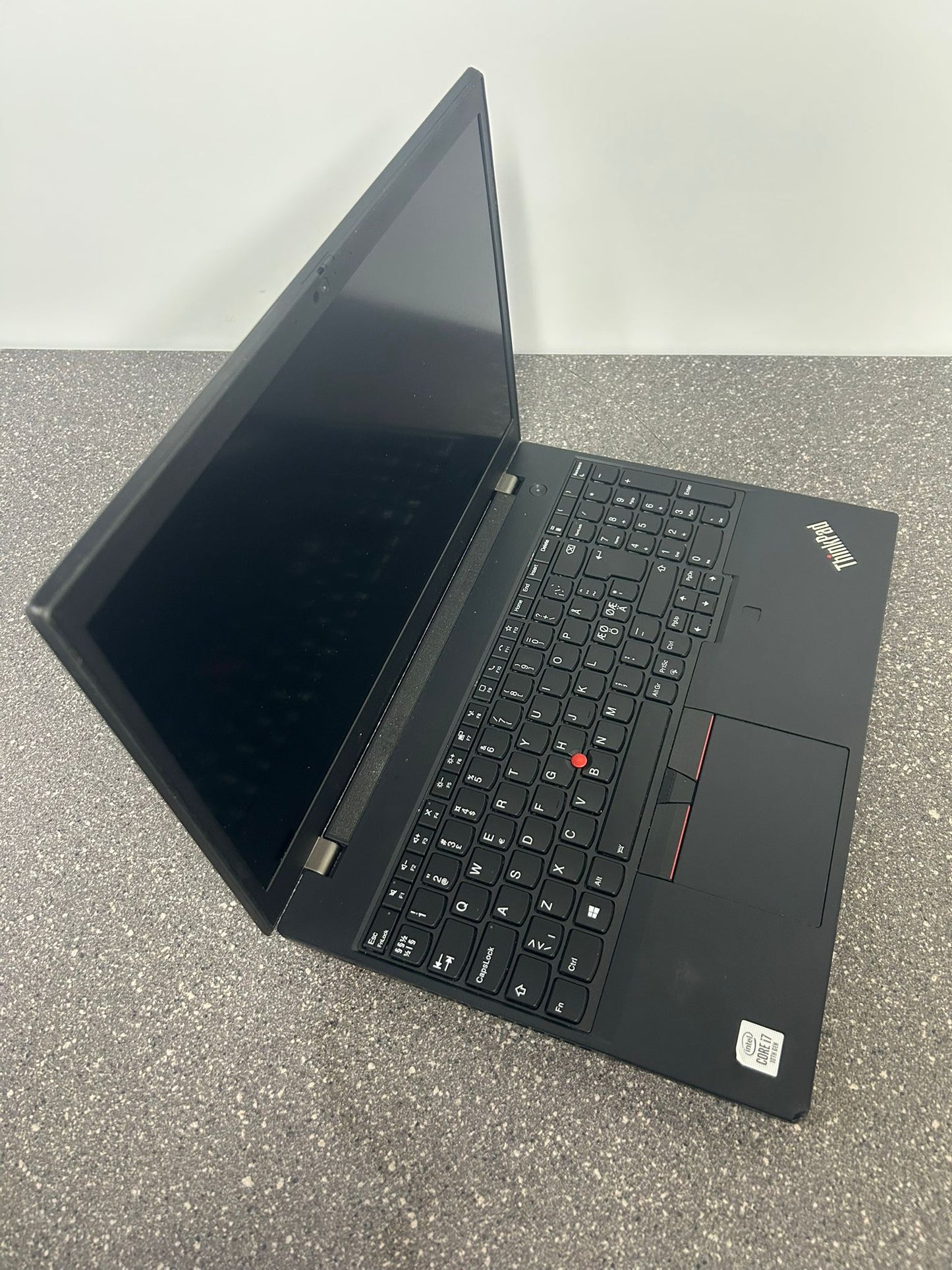 Lenovo Thinkpad T15P 15'' Intel(R) Core(TM) i7-10750H 16GB 512GB CPU @ 2.60GHz 2,6 Ghz