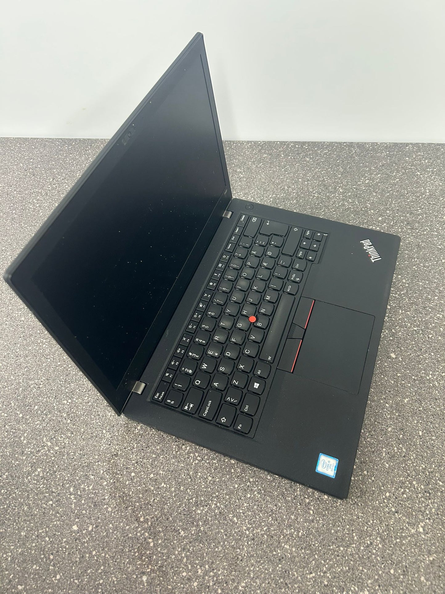 Lenovo Thinkpad T480 14'' Intel(R) Core(TM) i5-8350U 8GB 256GB 1.7 GHz