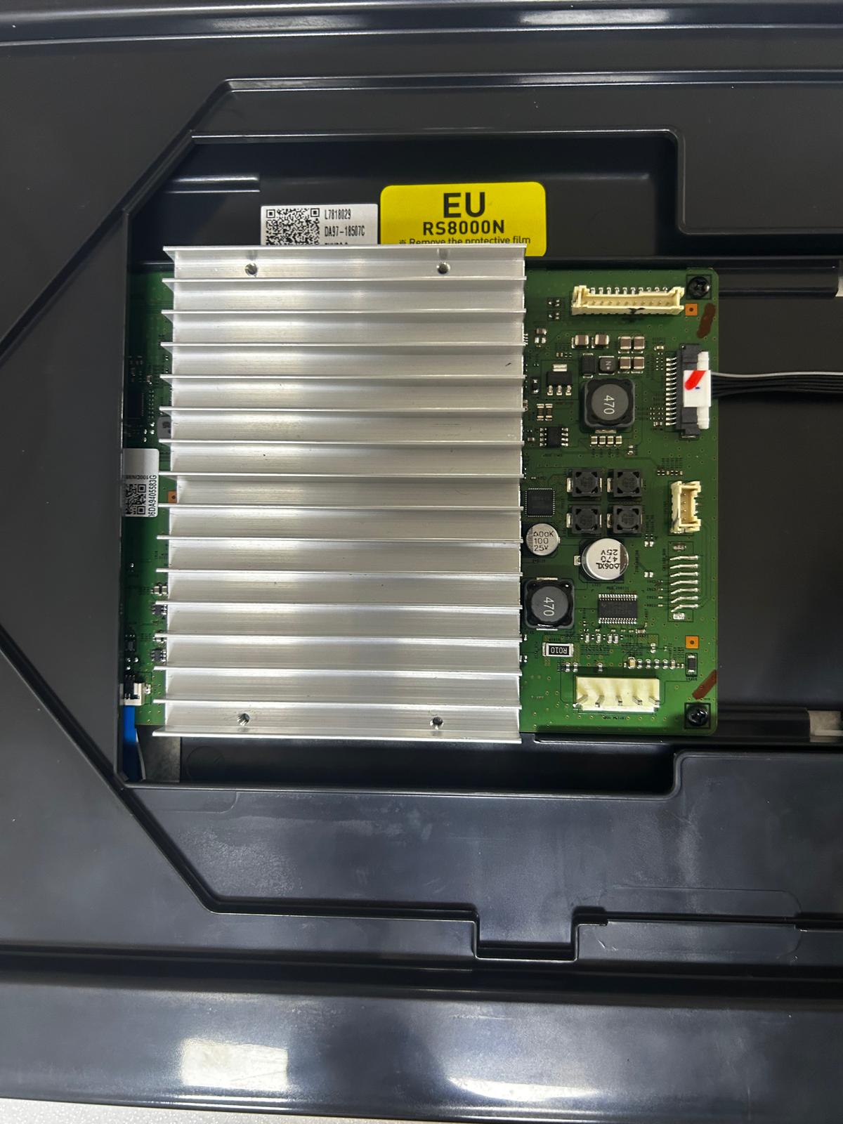Couvercle d'écran SAMSUNG DA82-02377V RS8000