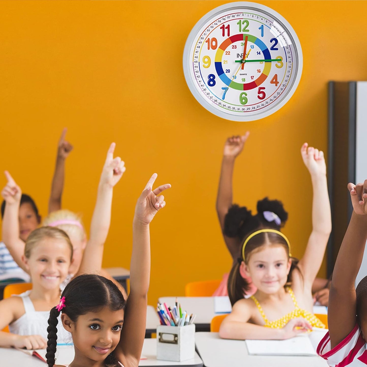 INFIY Leise Kinderwanduhr 12' (30,5 cm) für Kinderzimmer, Schlafzimmer,