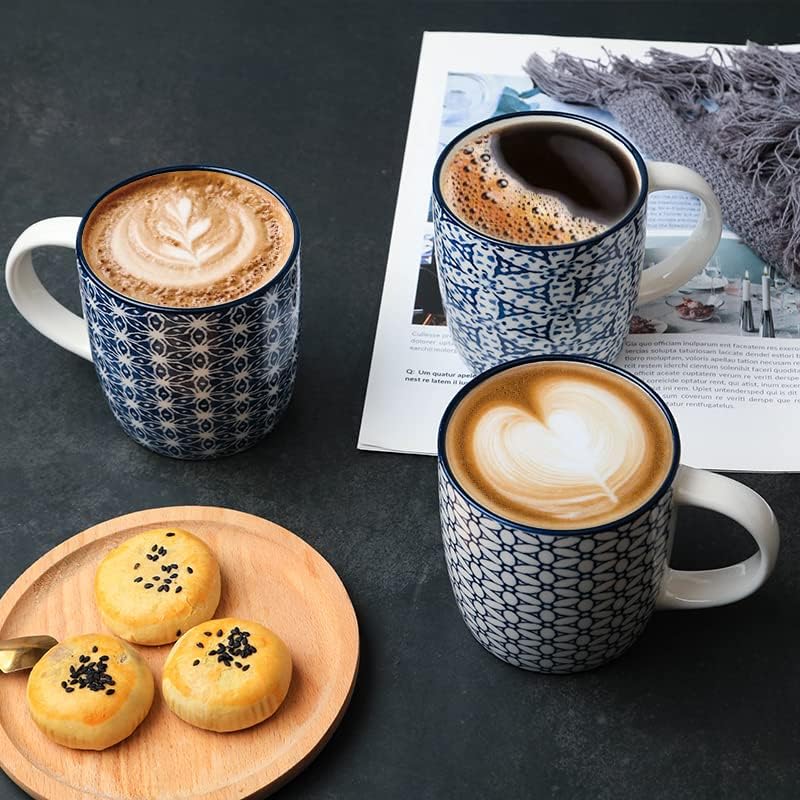 MACHUMA Kaffeetassen mit blauen und weißen geometrischen Mustern, 340 ml