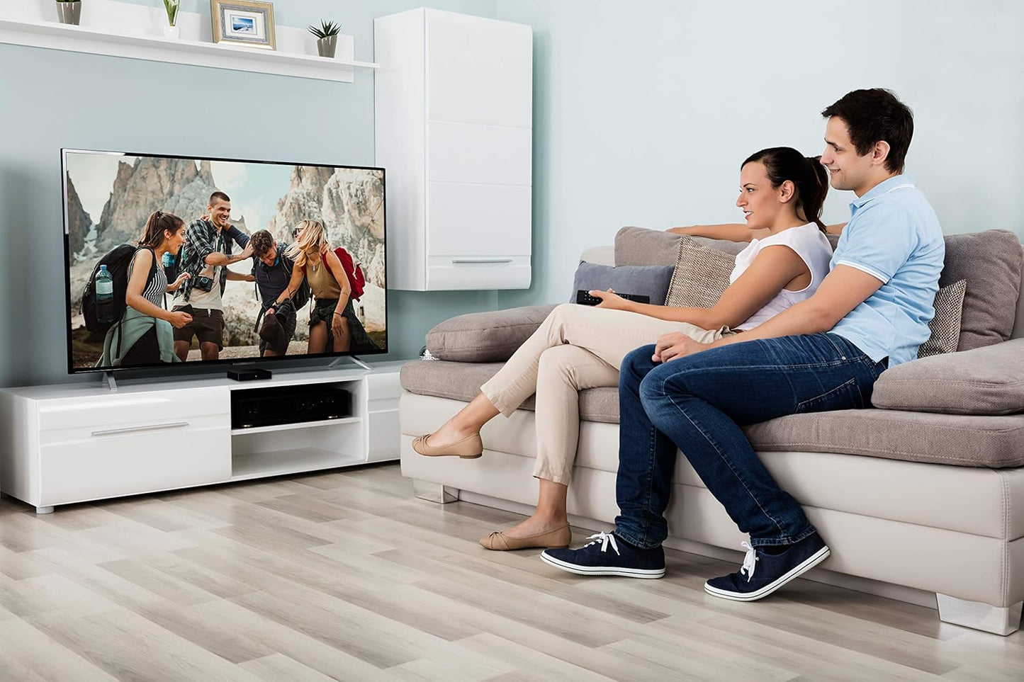 Nokia 6000 Terrestrischer Receiver DVB-T, DVB-T2 Receiver, HD, H.264, HEVC H.265, mit Fernbedienung