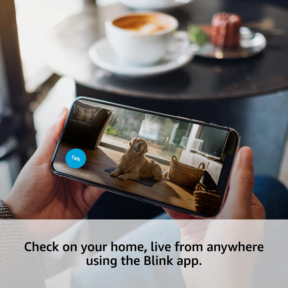 Blink Mini – Kompakte, smarte Plug-in-Sicherheitskamera für innen, 1080p-HD (Weiß)