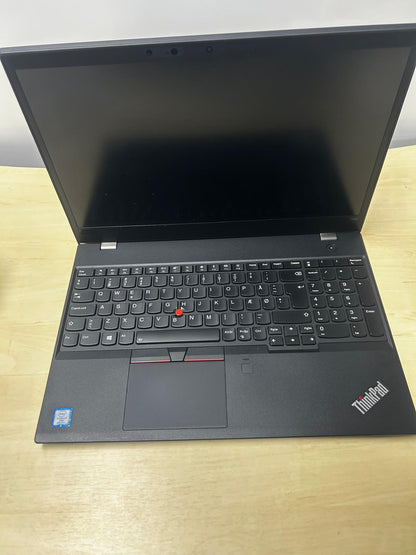 LENOVO Thinkpad T580 Intel Core  i7-8650U  16 GB RAM 500 GB M.2 SSD 15'' Notebook