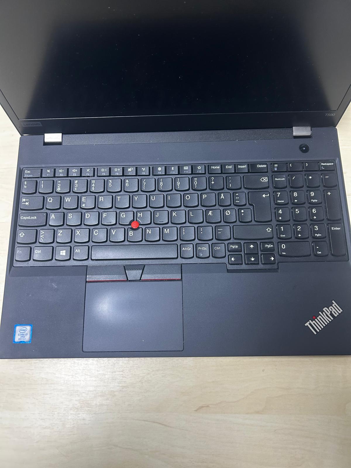 LENOVO Thinkpad T590 Intel Core i7-8665U 16 GB RAM 500 GB 15.6'' Notebook