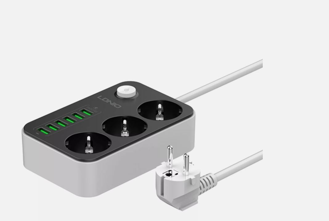 LDNIO SE3631 Steckdosenleiste mit 3 AC-Anschlüssen 6x USB 1 6m Schwarz-Weiß