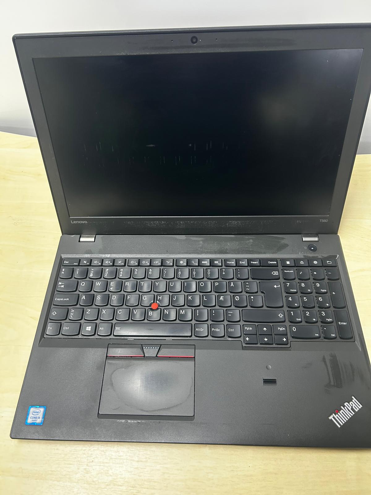 LENOVO Thinkpad T560 Intel i5 6200U 8 GB RAM 256 GB SSD 15.6'' Notebook