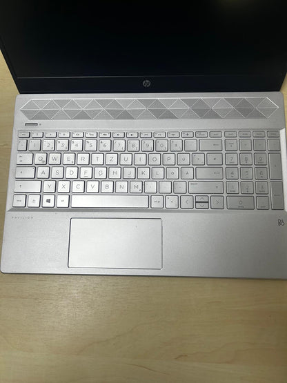 HP Pavilion 15-dw1300ng Intel i5 10210U 10. Gen 32 GB RAM 512 GB M.2 SSD 15.6'' Notebook