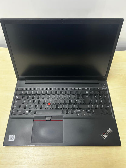 LENOVO E15 Intel i5 10210U 10. Gen 16 GB RAM 256 GB M.2 SSD 15.6'' Notebook