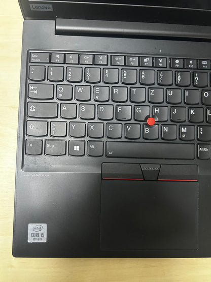LENOVO E15 Intel i5 10210U 10. Gen 16 GB RAM 256 GB M.2 SSD 15.6'' Notebook