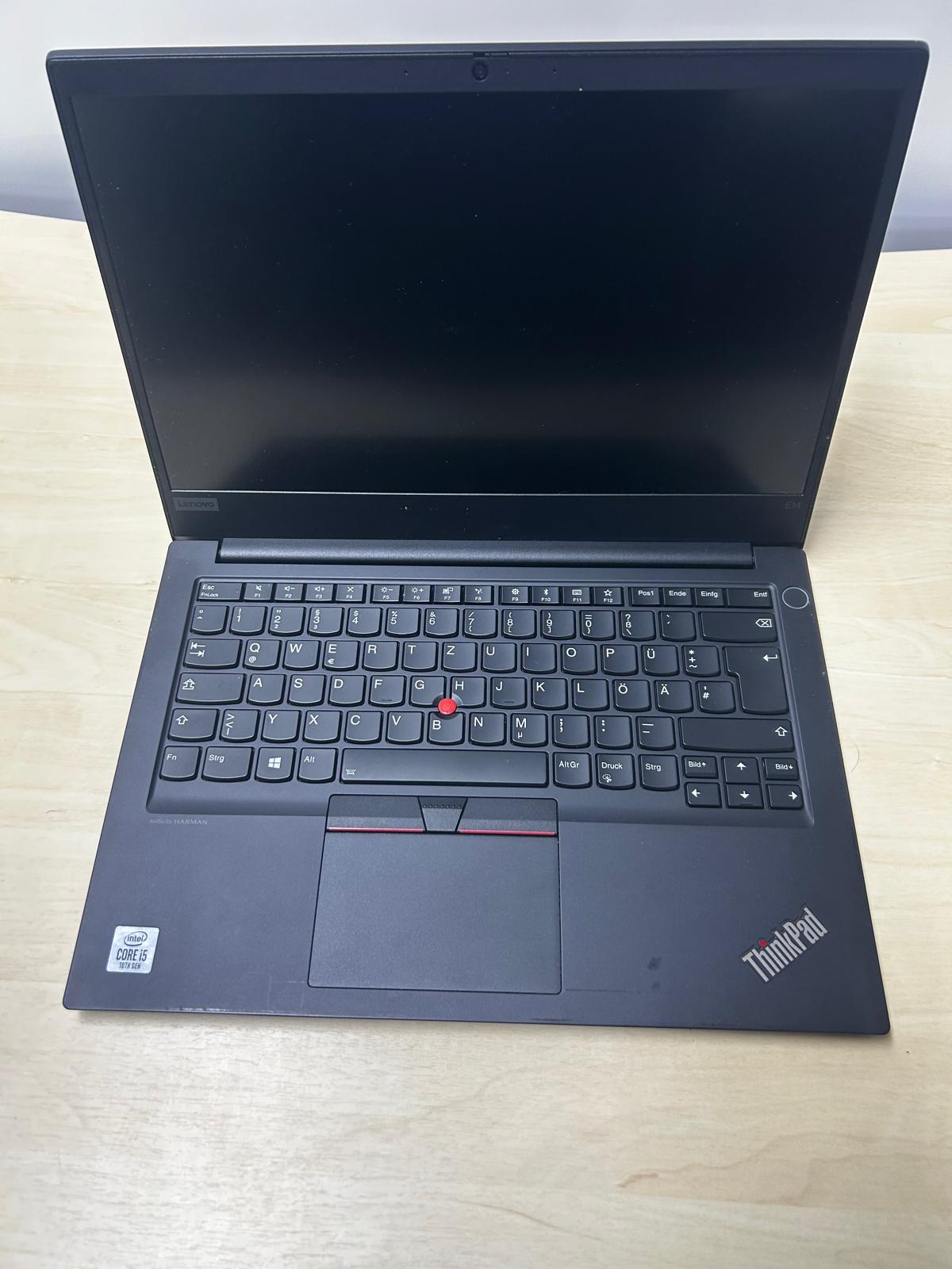 LENOVO E14 Intel i5 10210U 10. Gen 8 GB RAM 256 GB M.2 SSD 14'' Notebook