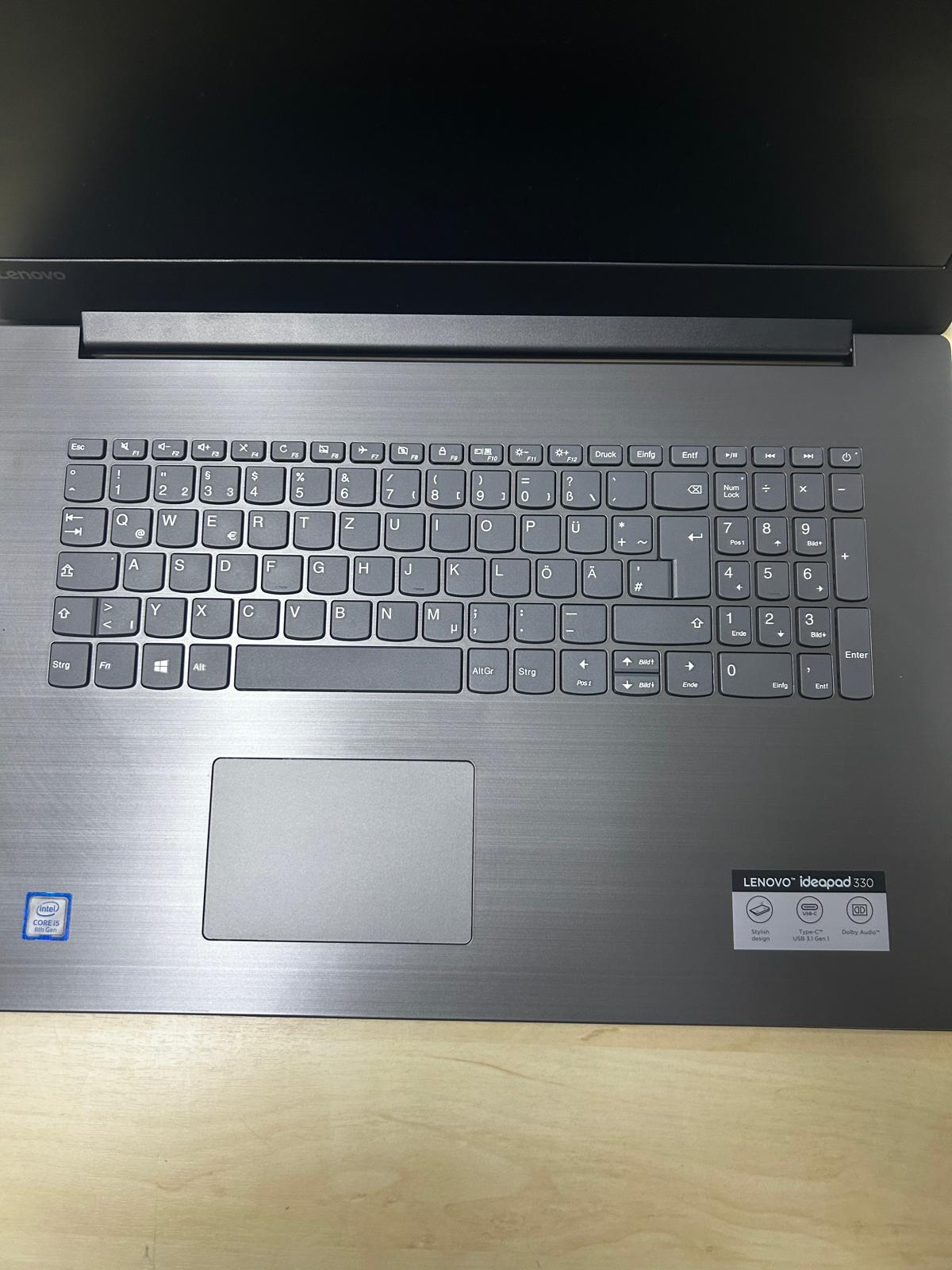 LENOVO Ideapad 330 - 17IKB Intel i5 8250U 8.Gen. 2 GB RAM 256 GB SSD 17.3'' Notebook
