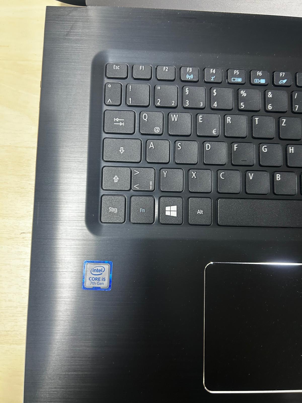 ACER ASPIRE A517-51 Intel i5 7200U 7.Gen. 12 GB RAM 256 GB M.2 SSD 17.3'' Notebook