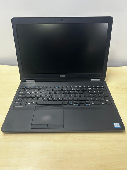 DELL LATITUDE E5570 Intel i5 6300U 12 GB RAM 128 GB M.2 SSD 15.6'' Notebook