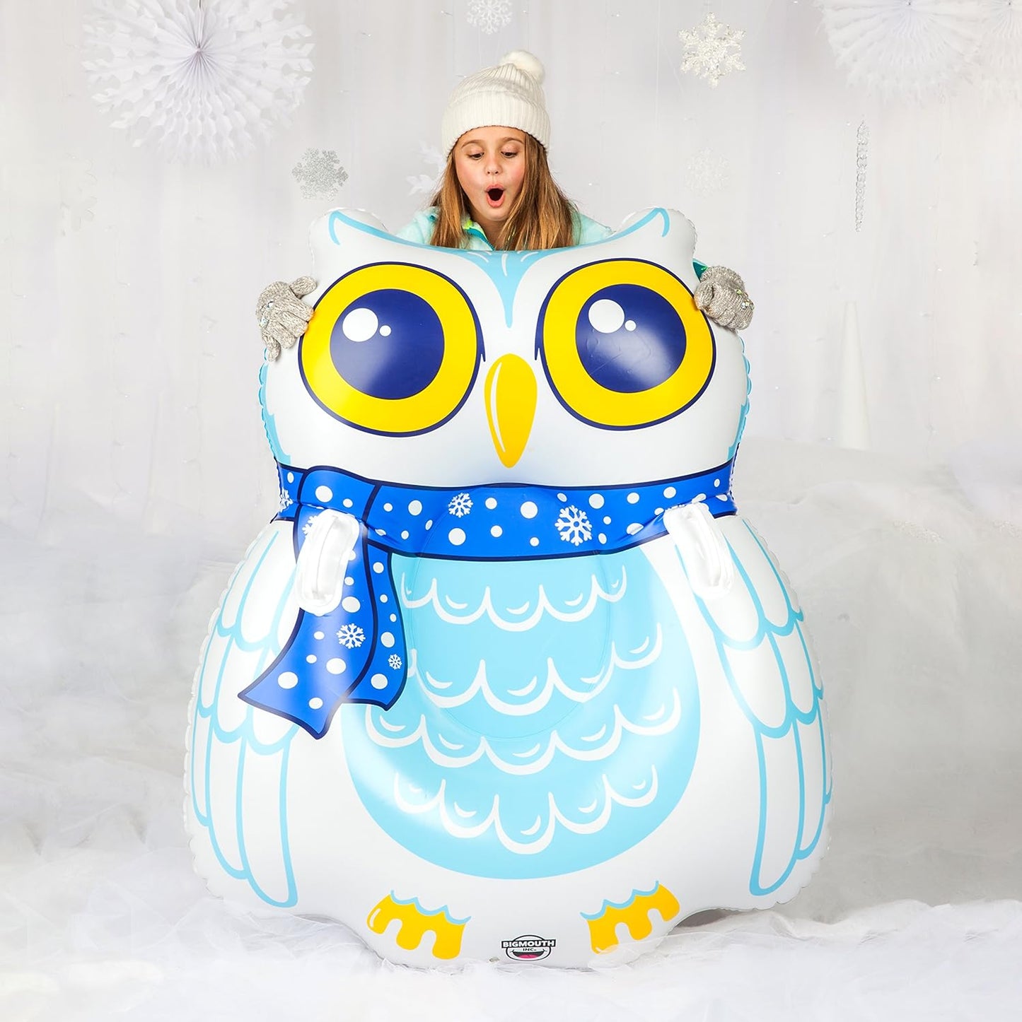 BigMouth Inc. Aufblasbarer Schneeeulen-Schneeschlauch mit leicht zu greifenden Griffen aus strapazierfähigem Vinyl mit verschweißten Nähten | Über 4 Fuß lang | Ein tolles Geschenk | 121 cm x 99 cm x 35 cm