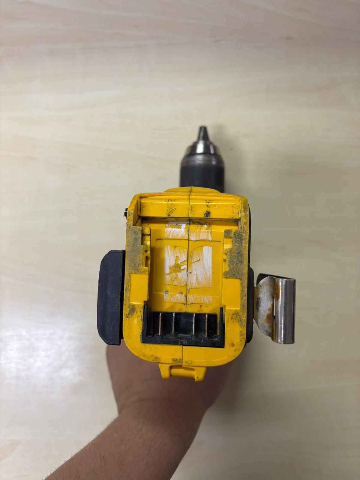 DeWALT DCD791N Akku-Bohrschrauber (18V/70Nm/Ohne Akku) GEBRAUCHT