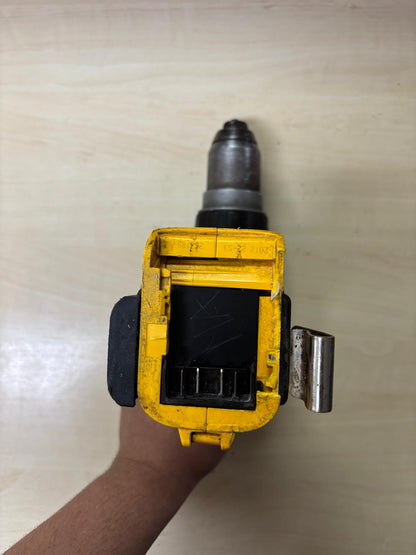 DeWalt DCD 985 Akku Schlagbohrschrauber 18V 80Nm ohne Akku Ladegerät GEBRAUCHT