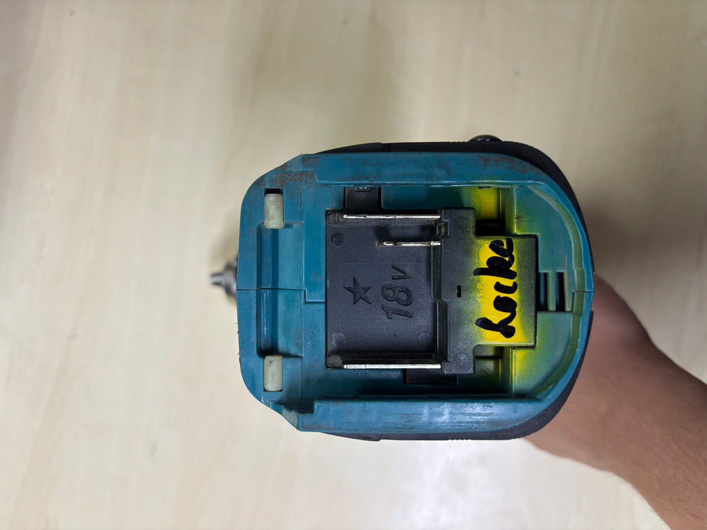 Makita DDF484 Akku Bohrschrauber 18 V (ohne Akku, ohne Ladegerät), Blau, Silber
