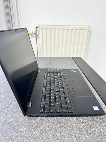 Lenovo Thinkpad T580 Core i5-8350U 1.7 GHz 8Gb Ram 256