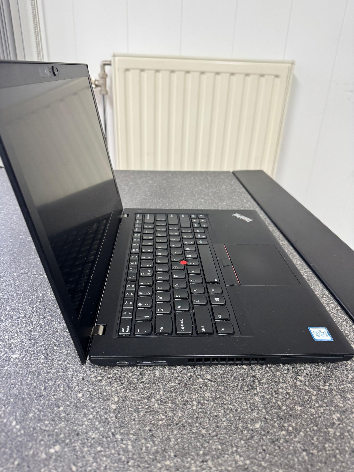Lenovo Thinkpad T480 Core i5-8350U 1.7 GHz 16Gb Ram 256