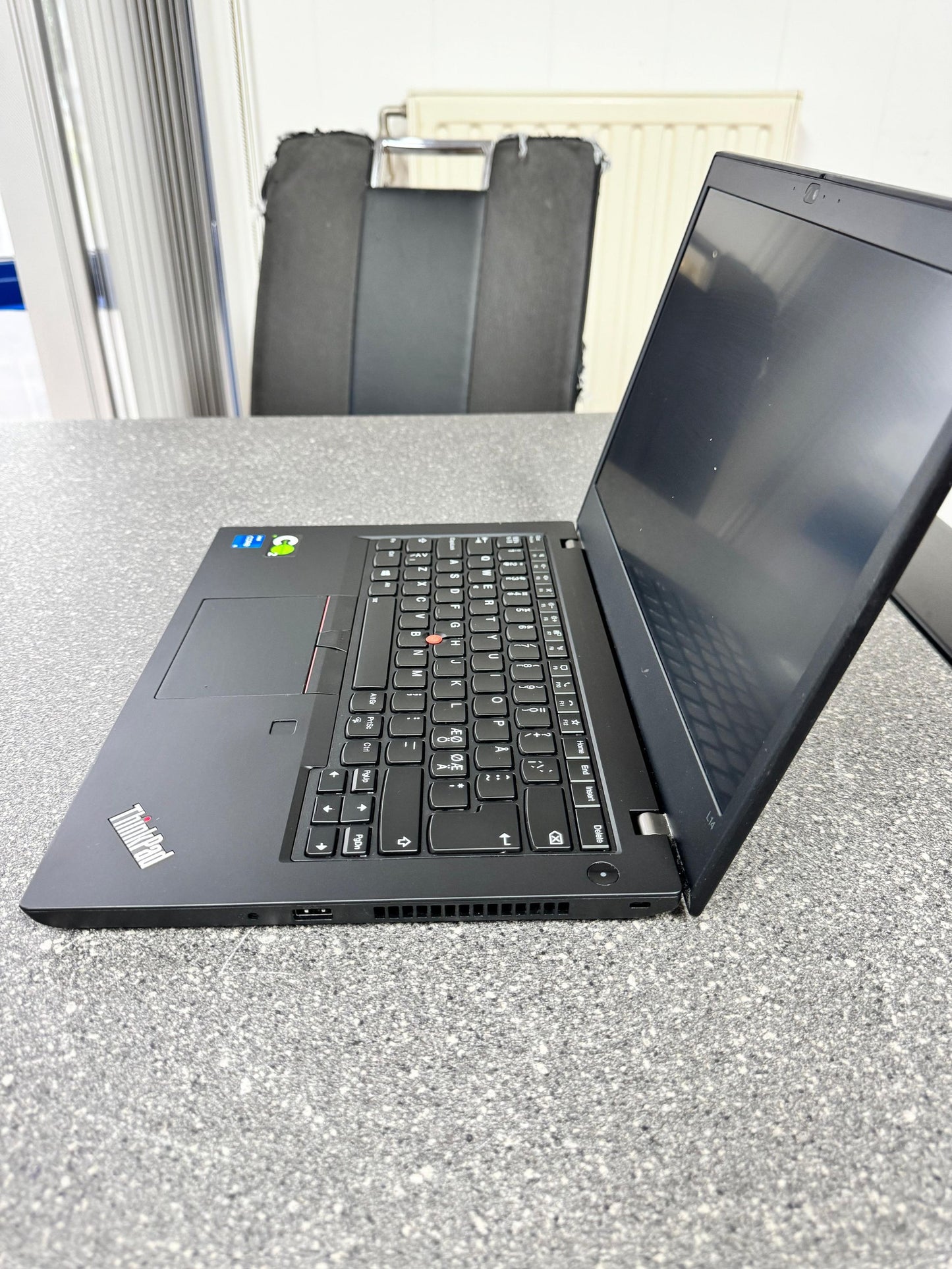 Lenovo Thinkpad L14 11th Gen Intel(R) Core(TM) i5-1135G7 @ 2.40GHz 1400 MHz 16Gb Ram 256