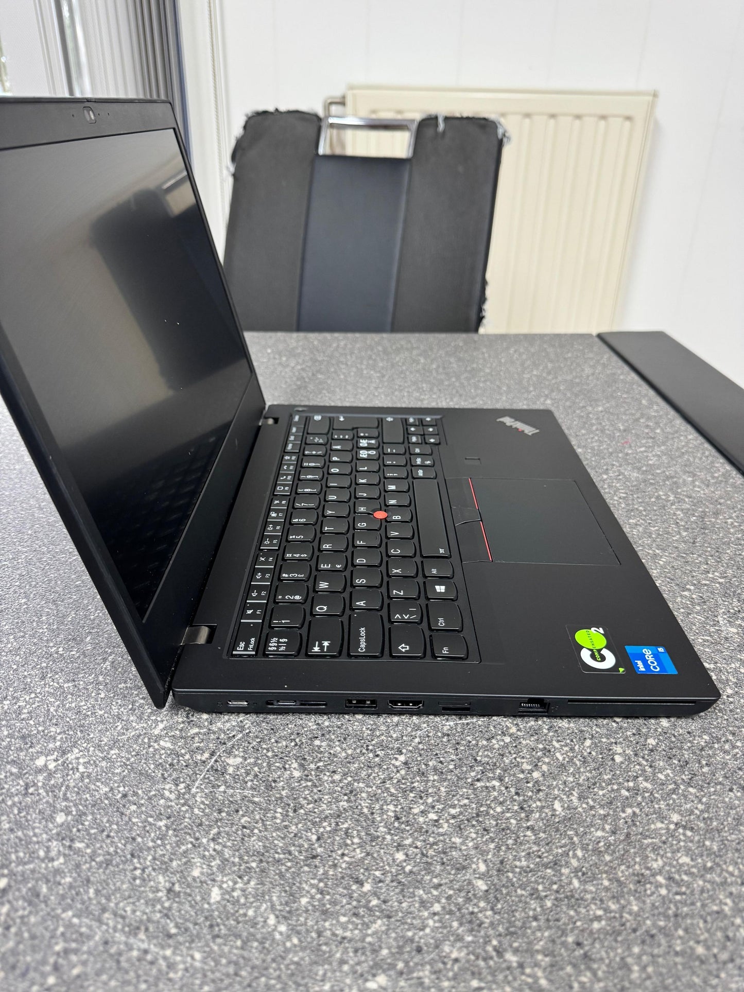 Lenovo Thinkpad L14 11th Gen Intel(R) Core(TM) i5-1135G7 @ 2.40GHz 1400 MHz 16Gb Ram 256