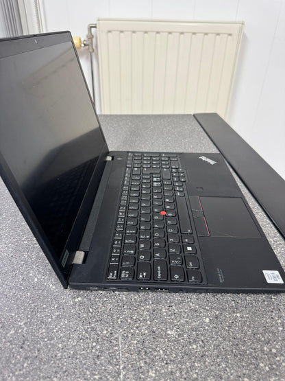 Lenovo Thinkpad T15 Intel(R) Core(TM) i7-10610U CPU @ 1.80GHz 1800 MHz 16Gb Ram 500