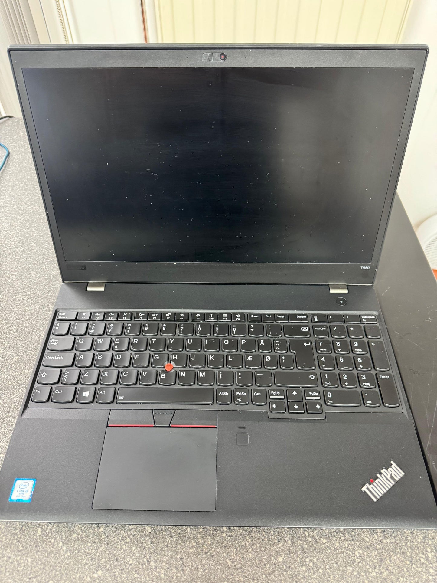 Lenovo Thinkpad T580 Core i5-8350U 1.7 GHz 8Gb Ram 256